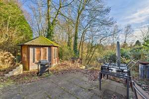 Property thumbnail 11