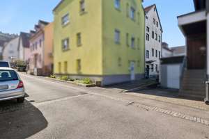 Platz für die Familie mit zusätzlichen Mieteinnahmen – Mehrgenerationenhaus zentral in Stgt.-Wangen – Die vollständige Adresse der Immobilie erhältst du vom Anbieter., 70327 Wangen, Stuttgart – Vorschaubild 2