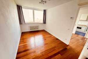 *Reserviert* OlyDorf: Schöne u. hoch gel. 100 m² 3-Zi.-Terrassenwohnung m. begehrtem Schnitt u. AC – Straßbergerstr. 4, 80809 München – Vorschaubild 7