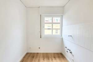Lichtdurchflutete 2 Zimmer Wohnung mit Südbalkon nähe Marienplatz – Arminstraße 39, 70178 Karlshöhe, Stuttgart – Vorschaubild 10