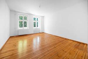 ⭐️ Wohnen am Boxhagener Platz - sensationelle 2 Zimmer Altbau Wohnung mit Balkon im Hinterhaus – Die vollständige Adresse der Immobilie erhältst du vom Anbieter., 10245 Friedrichshain, Berlin – Vorschaubild 2