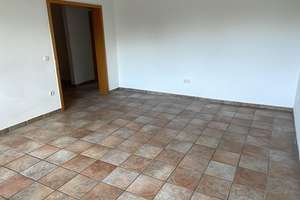 Schöne 3-Zimmer-Wohnung mit Balkon -DG – Beecker Str. 233, 47166 Alt-Hamborn, Duisburg – Vorschaubild 2