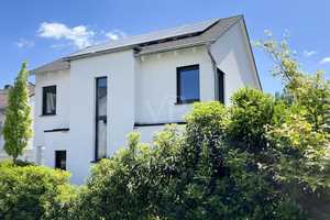 VON POLL - OBERURSEL: Modernes Traumhaus (Energielevel A+) mit Familiengarten und tollem Ausblick – Hochtaunuskreis – Vorschaubild 2