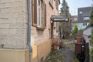 Top gepflegtes 2-Familienhaus in Vaihingen – Wolfmahdenstrasse 9, 70563 Heerstraße, Stuttgart – Vorschaubild 3