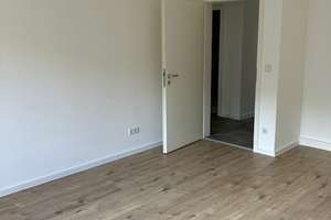 Schöner Wohnen am Trödelmarkt ! Hübsche 2-Zimmer-Erdgeschoss-Wohnung  – Zwischen den Fleischbänken 12, 90402 Altstadt, St. Sebald, Nürnberg – Vorschaubild 3