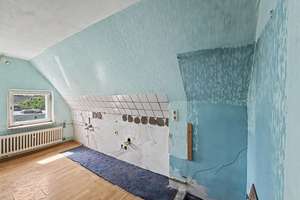 Renovierungsbedürftiges Einfamilienhaus mit 2 Garagen - ideal für Familien - in Nürnberg-Gebersdorf – Die vollständige Adresse der Immobilie erhältst du vom Anbieter., 90449 Röthenbach West, Nürnberg – Vorschaubild 20