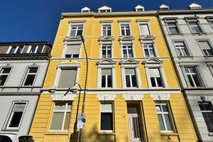 Historisches Mehrfamilienhaus mit Charme und Potenzial in Wuppertal-Elberfeld – Die vollständige Adresse der Immobilie erhältst du vom Anbieter., 42109 Uellendahl-Katernberg, Wuppertal – Vorschaubild 3