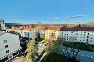 Helle, umfangreich renovierte 2-Zimmerwohnung (5. Etage) mit Balkon & Fahrstuhl, zentrale Lage – Daimlerstrasse 2, 65197 Rheingauviertel / Hollerborn, Wiesbaden – Vorschaubild 4