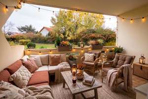 2-ZKB-Wohnung mit potenzial und sonniger Loggia mit Blick ins Grüne
