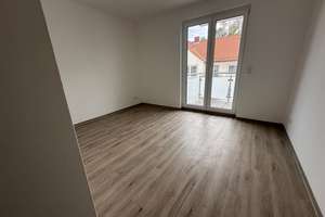 Viel Freiraum in der Nordstadt: 4-Zimmer-Wohnung in Hannover – Tulpenstraße 15, 30167 Nordstadt, Hannover – Vorschaubild 2