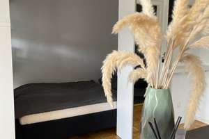 voll möbliert: Kompaktes 1-Zimmer-Loft direkt am Bilk S - Hofausrichtung – Brunnenstraße 19, 40223 Bilk, Düsseldorf – Vorschaubild 11