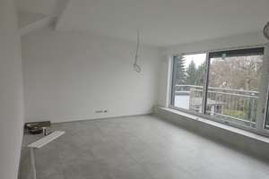 Dachgeschoß Wohnung zum vermieten – Die vollständige Adresse der Immobilie erhältst du vom Anbieter., 51107 Ostheim, Köln – Vorschaubild 3