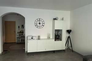 Gepflegte 2,5-Zimmer-Eigentumswohnung mit Terrasse, Garten & Garage – Asbachtal 26, 45257 Kupferdreh, Essen – Vorschaubild 3