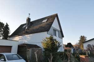 Einfamilienhaus mit Garten und Garage in Rudow, freiwerdend – Krokusstraße 14, 12357 Rudow, Berlin – Vorschaubild 3