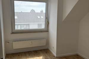 Stilvoll modernisiert: 3-Zimmer-Wohnung in Düsseldorf-Unterbach – 40627 Unterbach, Düsseldorf – Vorschaubild 8