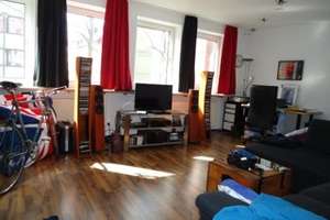 Gepflegte 3-Zimmer-Wohnung mit Balkon und Einbauküche in Aachen, WG-geeignet