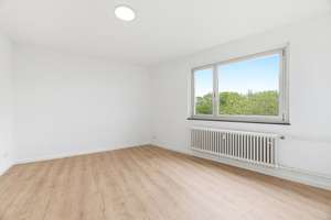 Erstbezug nach Sanierung - 4-Zimmer-Wohnung am Eselsberg! – Die vollständige Adresse der Immobilie erhältst du vom Anbieter., 89075 Eselsberg, Ulm – Vorschaubild 2