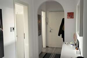 Freundliche und gepflegte 3-Raum-DG-Wohnung in Hannover – Am Sünderkamp 22 E, 30629 Misburg-Nord, Hannover – Vorschaubild 4