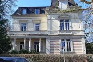 Schöne 2 ZKB-Wohnung in Jugendstil-Villa in bester Wohnlage