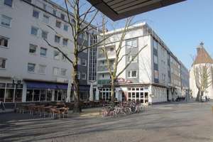 Ideal für Wohngemeinschaft: 2 große Zimmer, separate Küche + Einbauküche, Tageslichtbad – Schild 3, 38100 Innenstadt, Braunschweig – Vorschaubild 15