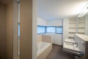 Property thumbnail 38