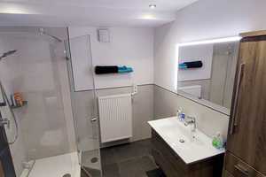 Gepflegtes 2-Familienhaus mit Dachstudio, Kamin, Garten und Garage! – Schweinfurt (Kreis) – Vorschaubild 5