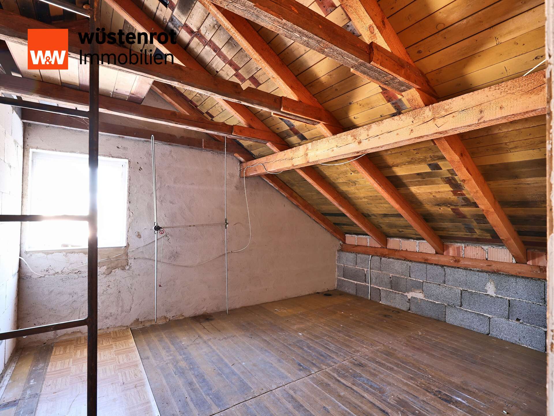 Immobilie in Etzenricht - Zweifamilienhaus mit vielfältigen Möglichkeiten und Potential – Sie haben es in der Hand - Bild 13