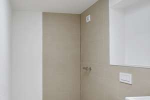 Stilvolle 2-Zimmer-Penthouse mit 30 m² Dachterrasse und Doppelparker! – Weißenburgstraße 58, 53175 Alt-Godesberg, Bonn – Vorschaubild 8