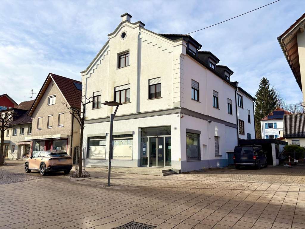 Immobilie in Aulendorf - Zentral gelegenes Wohn- und Geschäftshaus in der historischen Altstadt von Aulendorf - Bild 0