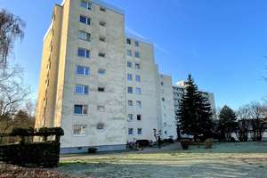3 Zimmer Eigentumswohnung mit Balkon und Einbauküche in der Weststadt