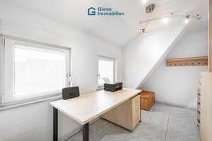 Haus mit Potential: Sanierung (Hausschwamm) oder Neubau – Die vollständige Adresse der Immobilie erhältst du vom Anbieter., 70563 Vaihingen-Mitte, Stuttgart – Vorschaubild 12