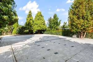 Property thumbnail 25