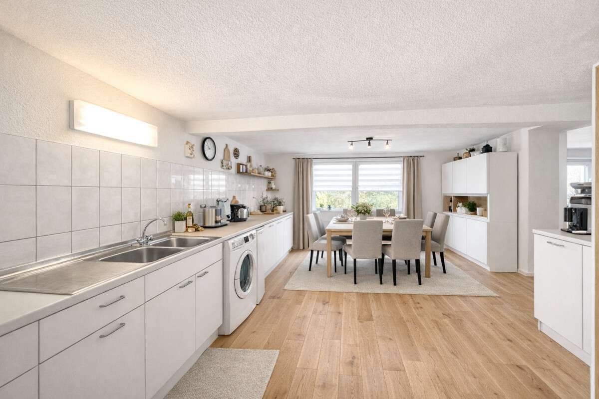 Immobilie in Dreisbach - **Gepflegte Doppelhaushälfte mit toller Gartenanlage und gräumigen Garagen in Dreisbach** - Bild 16