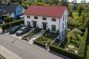 Hier entsteht Ihre Doppelhaushälfte – ruhig, sonnig und ideal für Ihre Zukunft (noch projektiert)  – Die vollständige Adresse der Immobilie erhältst du vom Anbieter., 57271 Hilchenbach – Vorschaubild 1