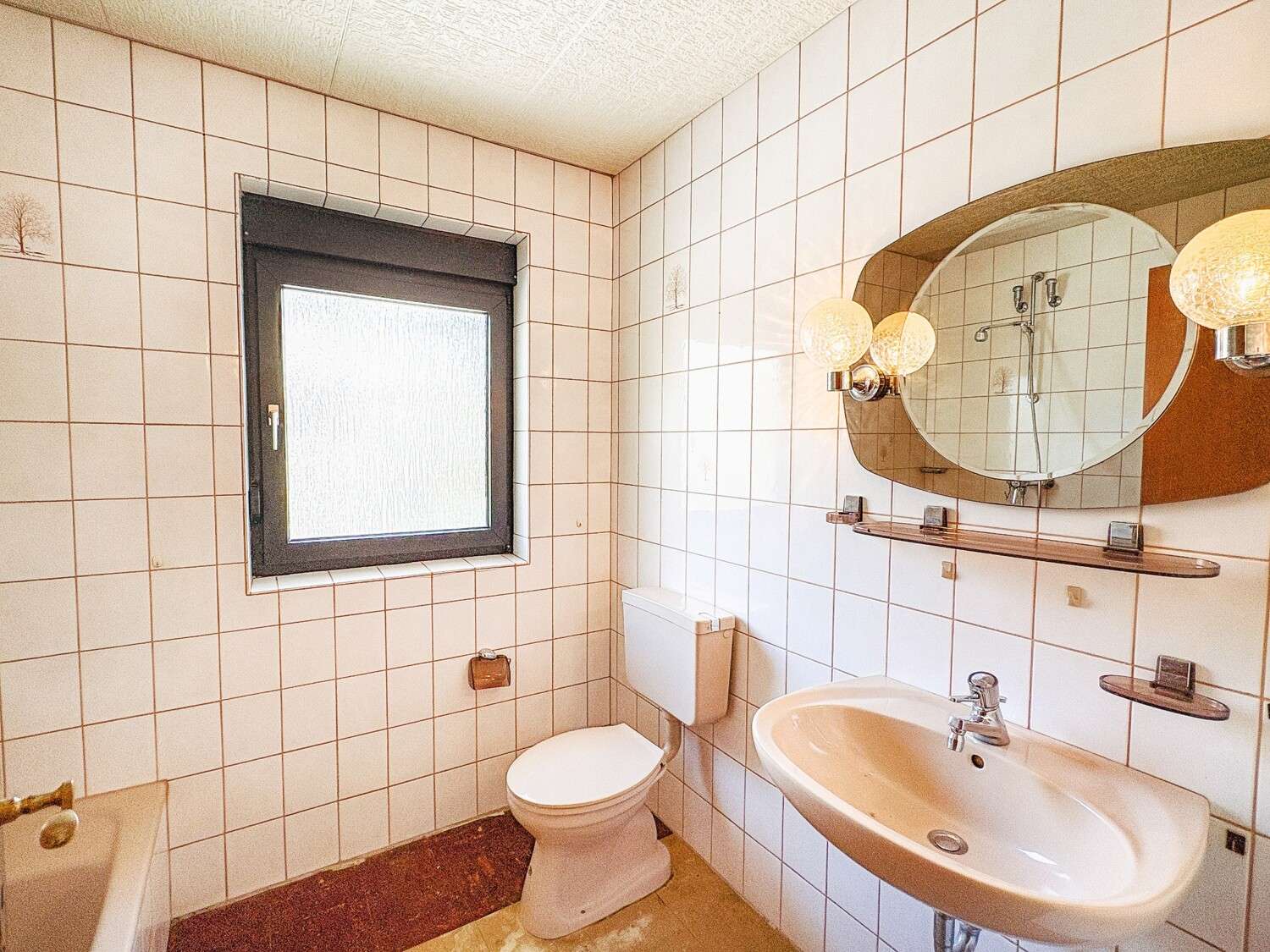 Immobilie in Annweiler am Trifels - Großzügiges 1-2 Familienhaus mit 1.599 m²Grundstück in Annweiler-Queichhambach - Bild 11