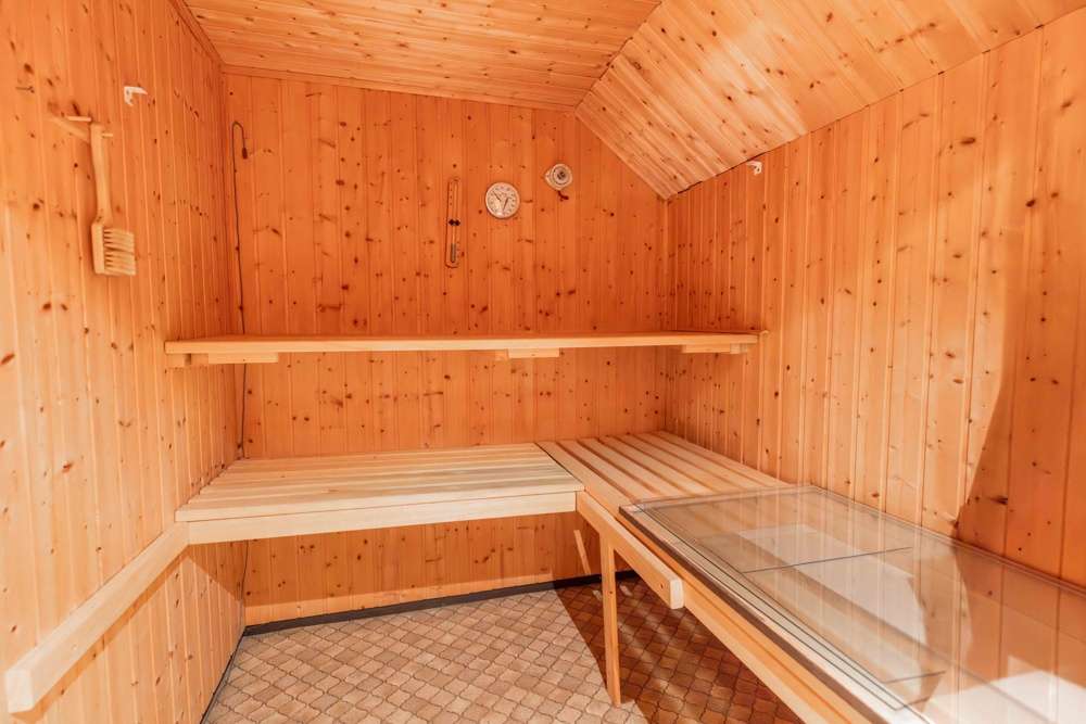 Immobilie in Alling - Top gepflegtes Reihenmittelhaus mit 4,5 Zimmern inkl. Hobbyraum, Sauna  und Garage - Bild 15