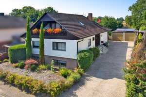 Stattliches, ruhig gelegenes Familiendomizil mit herrlichem Garten und Einliegerwohnung – Karlsruhe (Kreis) – Vorschaubild 1