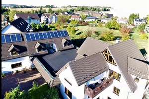 Wunderschönes repräsentatives Haus mit Nebengebäude im Vogtland – Die vollständige Adresse der Immobilie erhältst du vom Anbieter., 8606 Oelsnitz/Vogtland – Vorschaubild 3