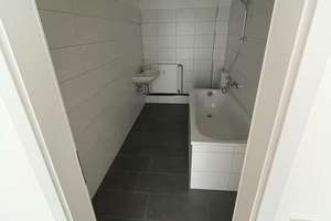 Attraktives 6 Familienhaus in ruhiger Lage – ideal für Kapitalanleger – Die vollständige Adresse der Immobilie erhältst du vom Anbieter., 57072 Siegen, Siegen – Vorschaubild 13