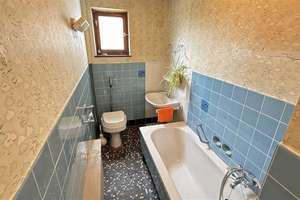 Beliebte Ortsrandlage in Wissen: EFH mit Dachterrasse, Garten und zwei Garagen – Holschbacher Straße 64, 57537 Wissen – Vorschaubild 7
