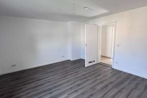 familiengeeignete 3-Zi.-Whg. m. Balkon * ruhige Lage * 74 m² – Feselenstr. 18, 85053 Südost, Ingolstadt – Vorschaubild 3