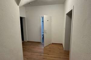 Helle 2-Zimmer-Wohnung (86 m²) in Köln-Sürth | Garten, Garage & Rheinnähe – Industriestraße 182, 50999 Sürth, Köln – Vorschaubild 4