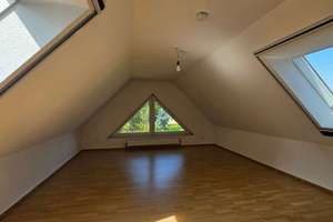 Dachgeschoß-Maisonette mit 4 Zimmern und 3 Balkonen vor den Toren von Frohnau!!! Frei ab 01.11.2026 – 16548 Glienicke/Nordbahn – Vorschaubild 9