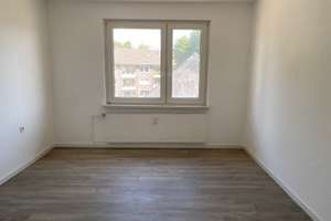 Helle  & renovierte 3 Raum Wohnung mit Balkon – Emmericher Straße 149, 47138 Obermeiderich, Duisburg – Vorschaubild 6