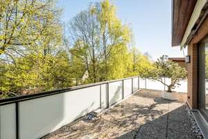 Exklusives Penthouse mit umlaufender Dachterrasse und TG-Stellplatzoption im grünen Hamburg-Farmsen – Die vollständige Adresse der Immobilie erhältst du vom Anbieter., 22159 Farmsen-Berne, Hamburg – Vorschaubild 2