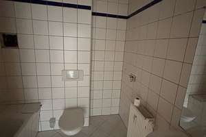 Günstige 3-Zimmer mit Laminat, Wanne, offener Kü. und Balkon in Bestlage am Küchwald! EBK mgl. – Winklerstraße 23, 9113 Schloßchemnitz, Chemnitz – Vorschaubild 11