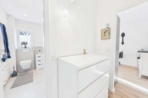 Schöne Kapitalanlage in Krefeld-Bockum – vermietete 3-Zi-Wohnung mit Balkon & Garten, provisionsfrei – Die vollständige Adresse der Immobilie erhältst du vom Anbieter., 47809 Bockum, Krefeld – Vorschaubild 8
