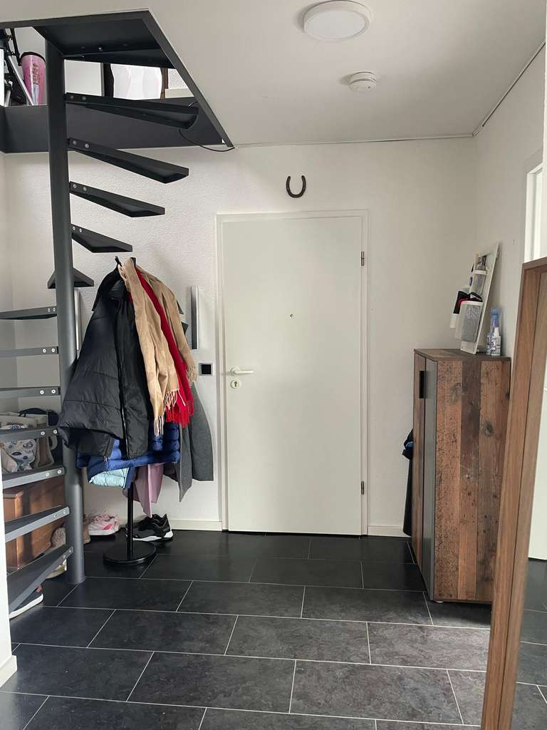 Immobilie in Eschau - 2 Zimmer DG Wohnung mit Balkon und zusätzlichem Spitzboden  in Eschau - Bild 3