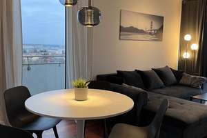 Voll möblierte 2-Zimmer-Wohnung im 14. OG mit Panorama-Balkon in Schwabing – Die vollständige Adresse der Immobilie erhältst du vom Anbieter., 80804 Am Luitpoldpark, München – Vorschaubild 3