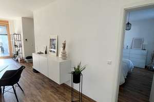 Neuwertige 3-Raum-Dachgeschosswohnung mit Balkon und Einbauküche in Kirchheim unter Teck – Rosa-Heinzelmann-Straße 12, 73230 Kirchheim unter Teck – Vorschaubild 9